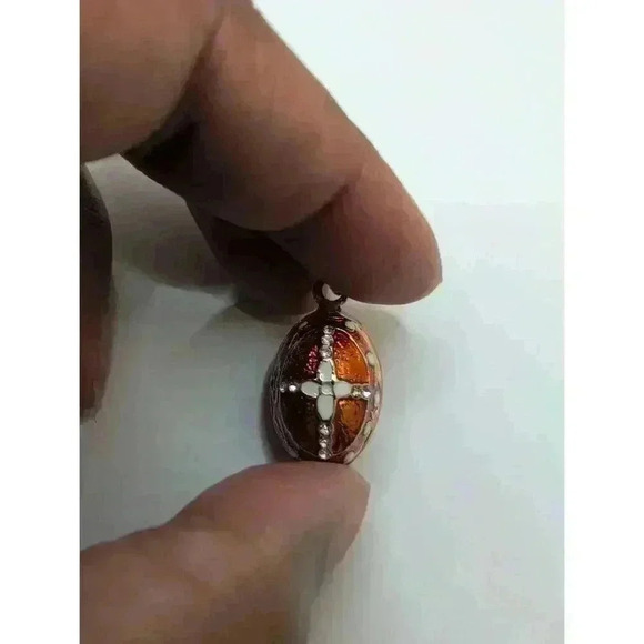 Stauer Necklace, Matching Red & Gold Heart Design Collectible Egg stand EUC gift - Picture 7 of 9